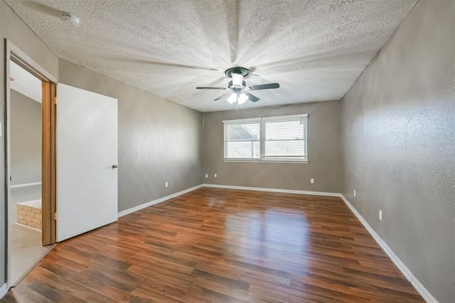 2514 General Colony Drive, Friendswood, TX 77546