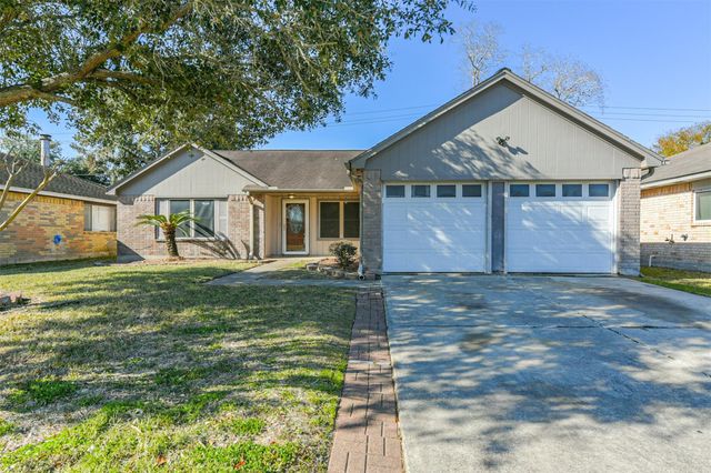 2514 General Colony Drive, Friendswood, TX 77546