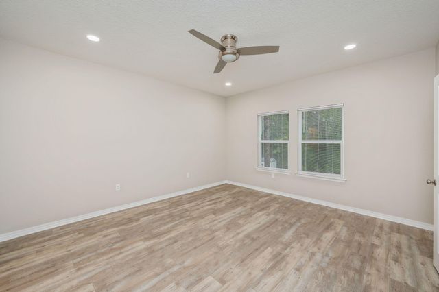 6737 Sarah Ann Way, Laurel Hill, FL 32567