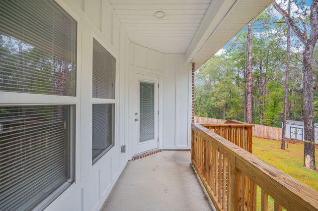 6737 Sarah Ann Way, Laurel Hill, FL 32567