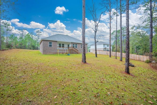 6737 Sarah Ann Way, Laurel Hill, FL 32567