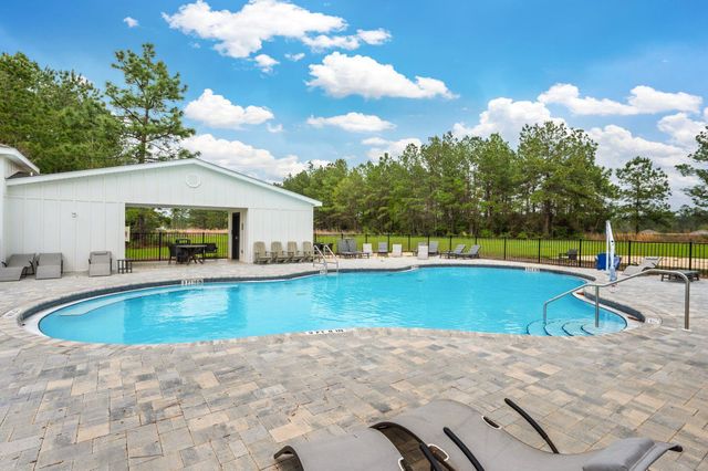 6737 Sarah Ann Way, Laurel Hill, FL 32567