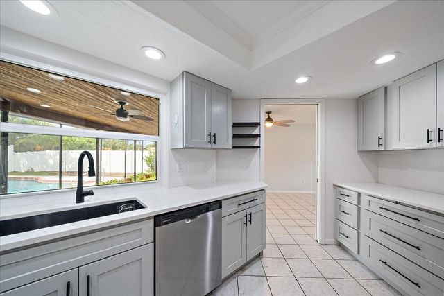 6416 SAMOA DRIVE, Sarasota, FL 34241