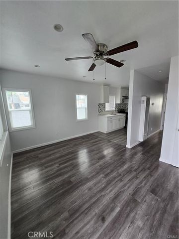 1714 E San Marcus, Compton, CA 90221