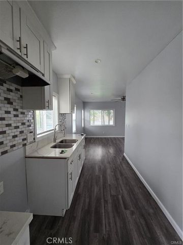 1714 E San Marcus, Compton, CA 90221