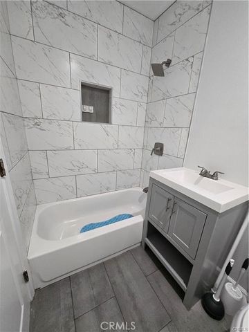 1714 E San Marcus, Compton, CA 90221
