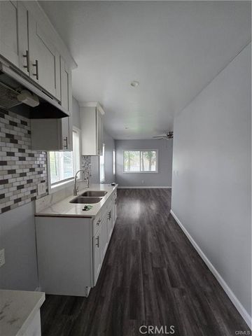 1714 E San Marcus, Compton, CA 90221