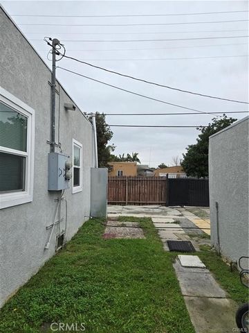 1714 E San Marcus, Compton, CA 90221