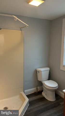 1835 N BOND ST, Baltimore, MD 21213