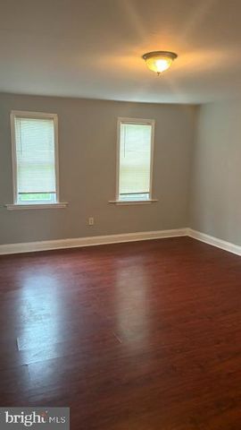 1835 N BOND ST, Baltimore, MD 21213
