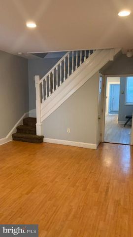 1835 N BOND ST, Baltimore, MD 21213