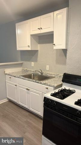 1835 N BOND ST, Baltimore, MD 21213