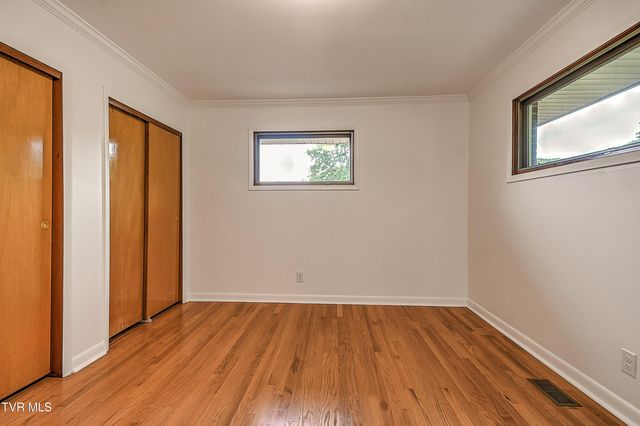 912 Colfax Avenue, Kingsport, TN 37660
