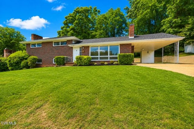 912 Colfax Avenue, Kingsport, TN 37660