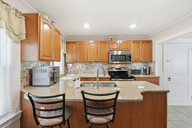 17 Tallawanda Drive, Worcester, MA 01603