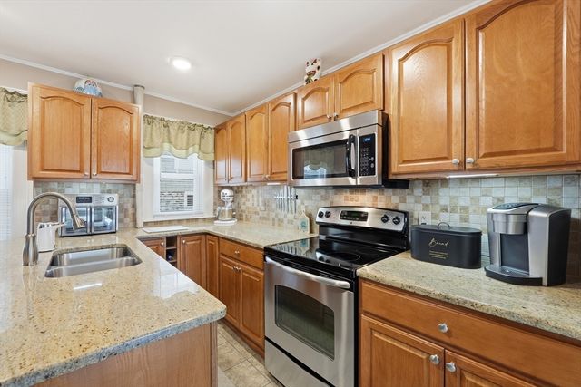 17 Tallawanda Drive, Worcester, MA 01603