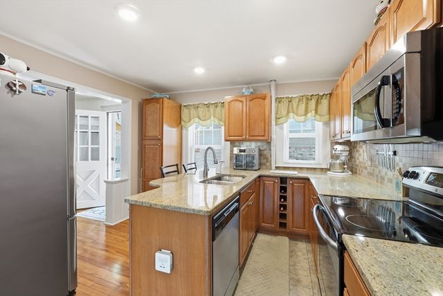 17 Tallawanda Drive, Worcester, MA 01603