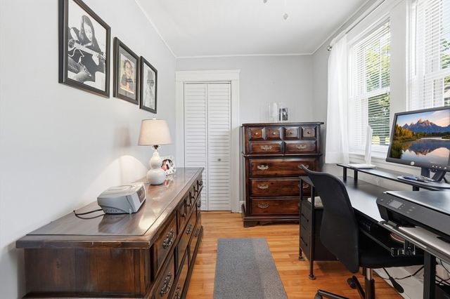 17 Tallawanda Drive, Worcester, MA 01603