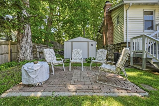 17 Tallawanda Drive, Worcester, MA 01603