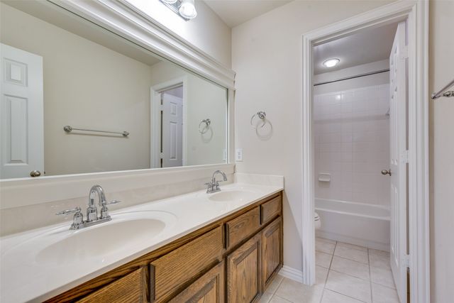 106 Stone Drive, Forney, TX 75126