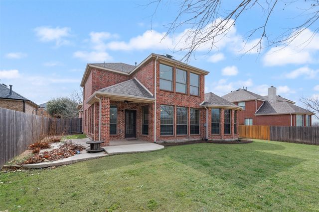 106 Stone Drive, Forney, TX 75126