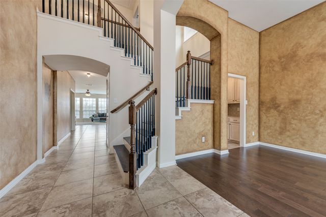 106 Stone Drive, Forney, TX 75126