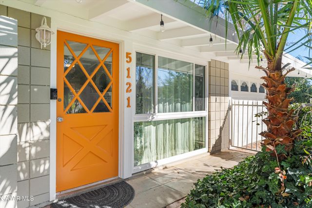 5121 W M-4, Lancaster, CA 93536