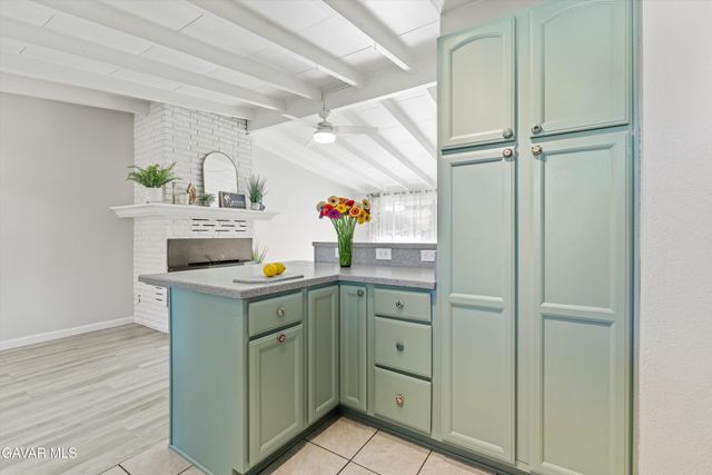 5121 W M-4, Lancaster, CA 93536