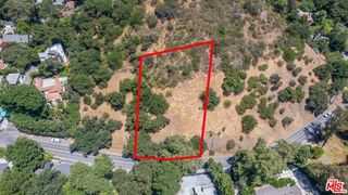 2250 Benedict Canyon Drive, Beverly Hills, CA 90210
