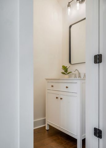 211 S High St Apt 22, Mcminnville, TN 37110