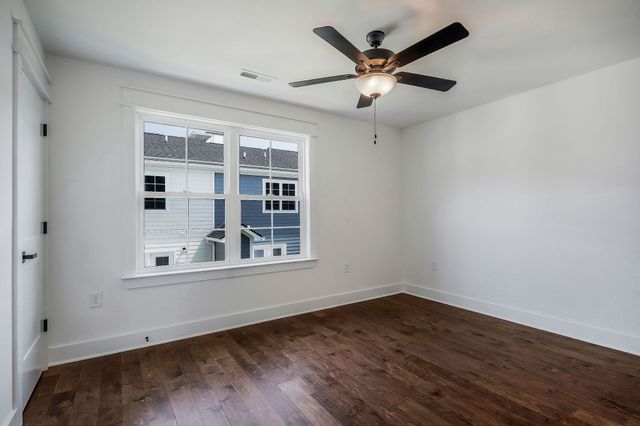 211 S High St Apt 22, Mcminnville, TN 37110