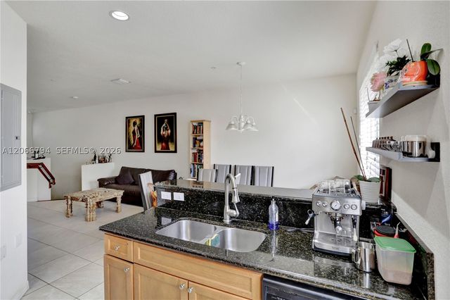 12600 SW 50th Ct 425, Miramar, FL 33027