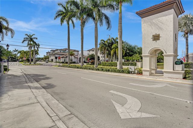 12600 SW 50th Ct 425, Miramar, FL 33027