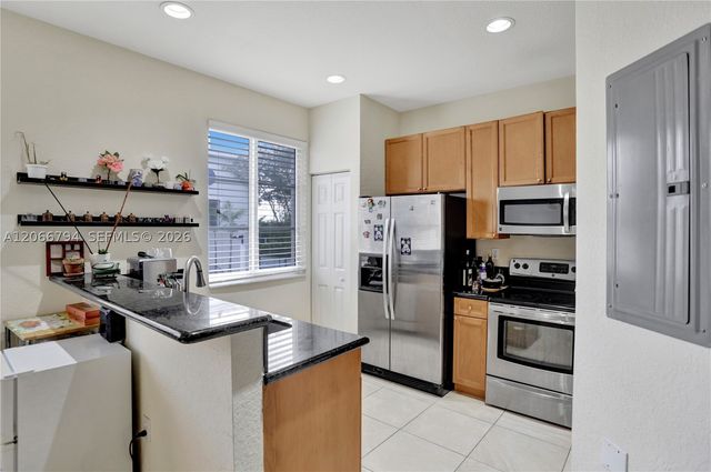 12600 SW 50th Ct 425, Miramar, FL 33027