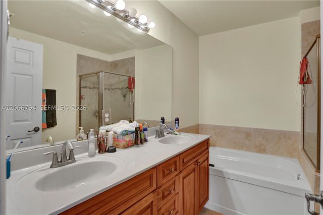 12600 SW 50th Ct 425, Miramar, FL 33027