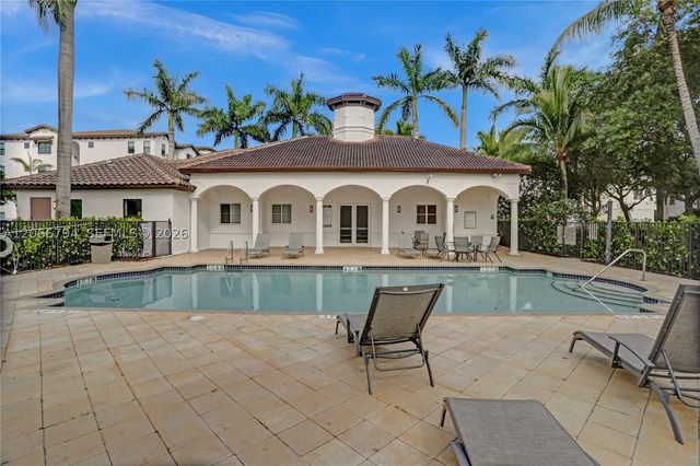 12600 SW 50th Ct 425, Miramar, FL 33027