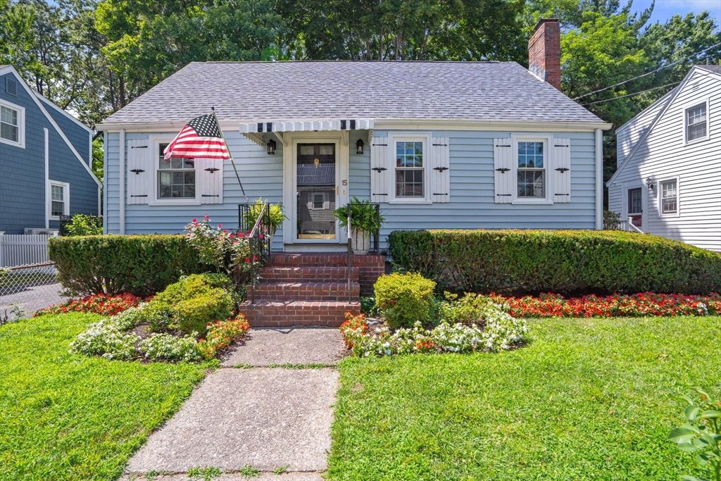 15 New Haven Street, Boston, MA 02132