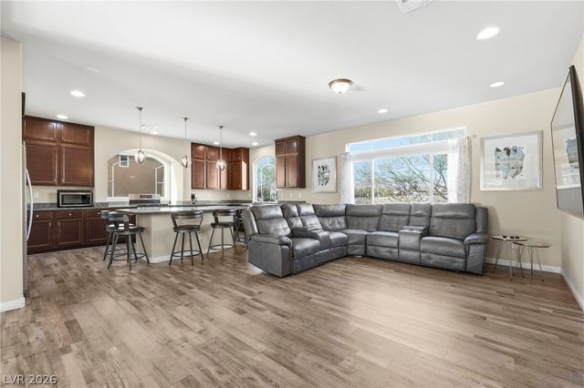 8565 Silver Coast Street, Las Vegas, NV 89139