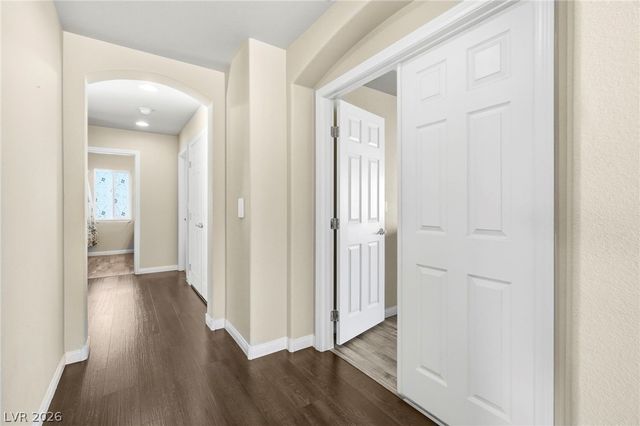 8565 Silver Coast Street, Las Vegas, NV 89139