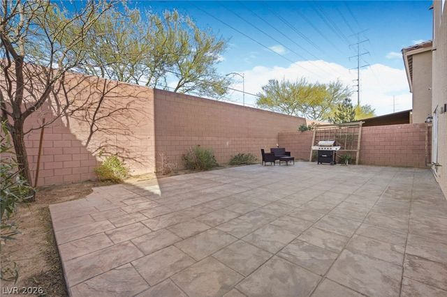 8565 Silver Coast Street, Las Vegas, NV 89139