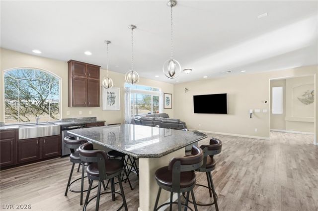 8565 Silver Coast Street, Las Vegas, NV 89139