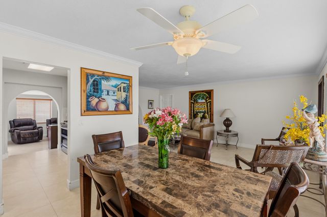 6160 W 14th Avenue, Hialeah, FL 33012