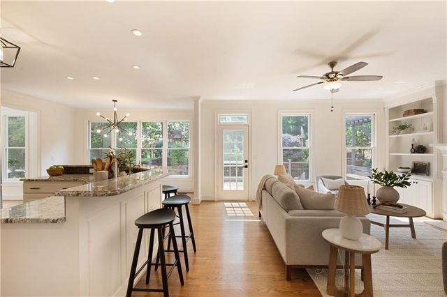 10425 Cranchester Way, Alpharetta, GA 30022