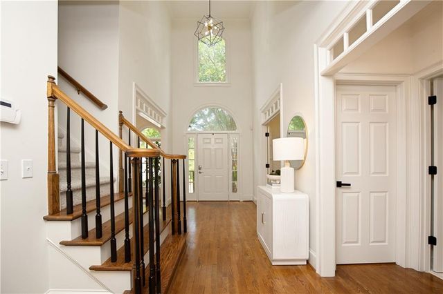 10425 Cranchester Way, Alpharetta, GA 30022