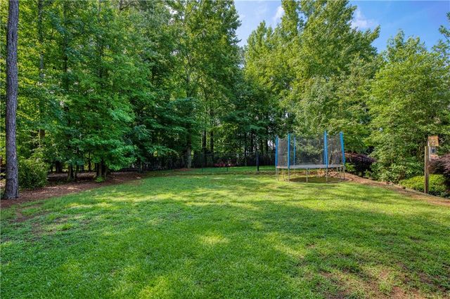 10425 Cranchester Way, Alpharetta, GA 30022