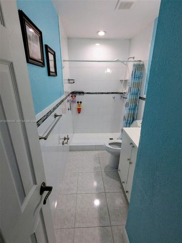 11934 SW 181st St, Miami, FL 33177