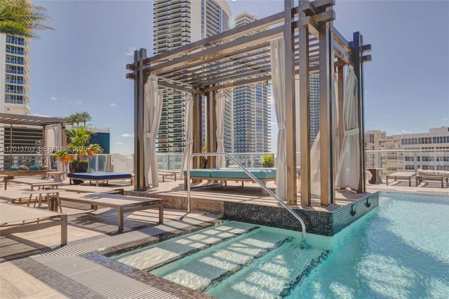 4010 S Ocean Drive R2106, Hollywood, FL 33019