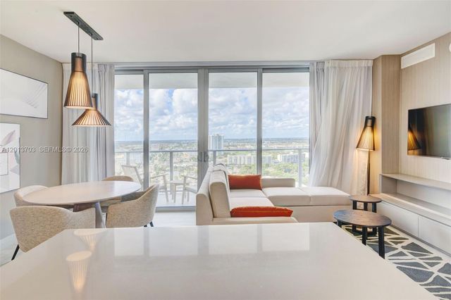 4010 S Ocean Drive R2106, Hollywood, FL 33019