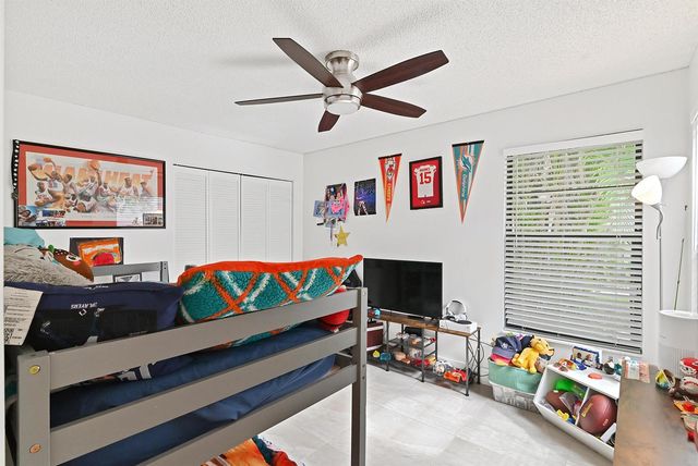 4383 Willow Pond Circle, West Palm Beach, FL 33417