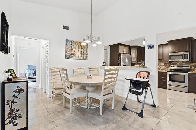 4383 Willow Pond Circle, West Palm Beach, FL 33417